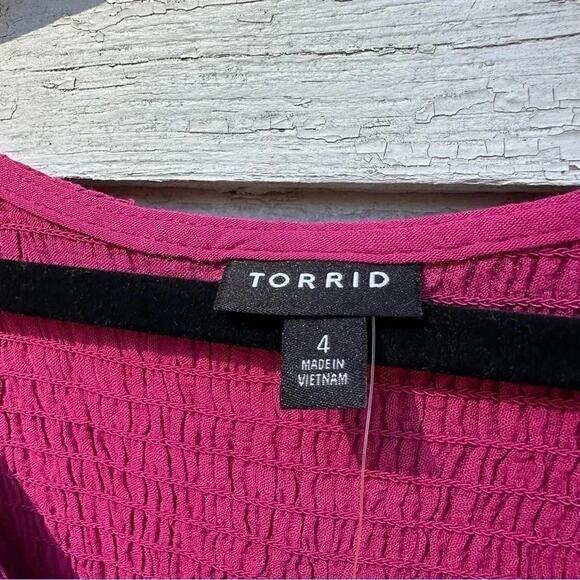 Torrid dark pick peasant blouse smocked balloon Bohemian Whimsigoth Plus size - Picture 9 of 9